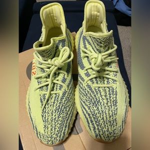 Yeezy boost 350